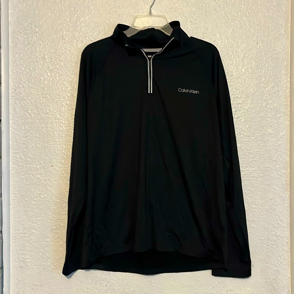 Calvin Klein Move 365 black zip top running pullover size large
